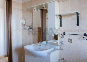 Bagno - Bilocale Piazza Giuseppe di Vittorio
 
2, San Giuliano Milanese - foto 12