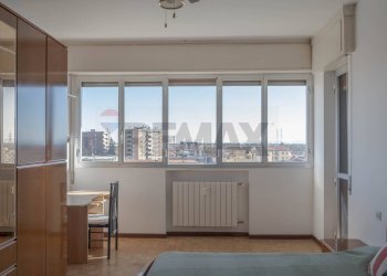 Camera / camera da letto - Bilocale Piazza Giuseppe di Vittorio
 
2, San Giuliano Milanese - foto 5