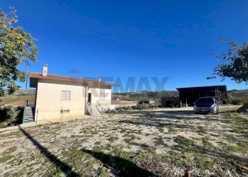 Casa all\'aperto - Casa semi indipendente Benevento - foto 2