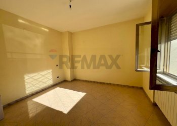 Stanza vuota - Casa semi indipendente Benevento - foto 10