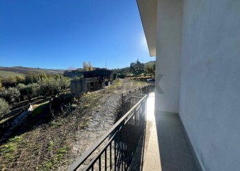 Balcone - Casa semi indipendente Benevento - foto 18