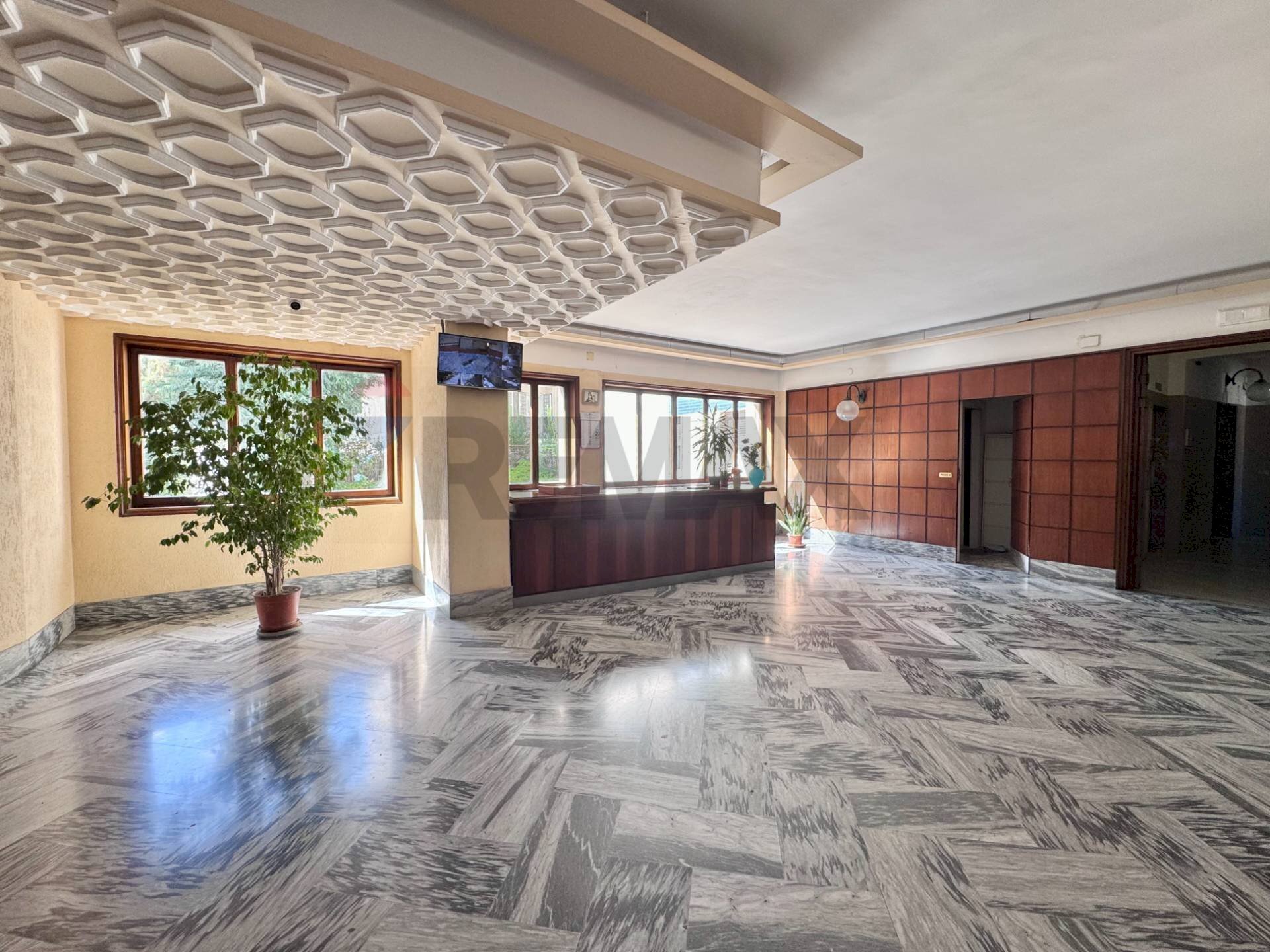 Ricezione / Lobby - Bilocale Via Gabriele Jannelli
 
45, Napoli - foto 2