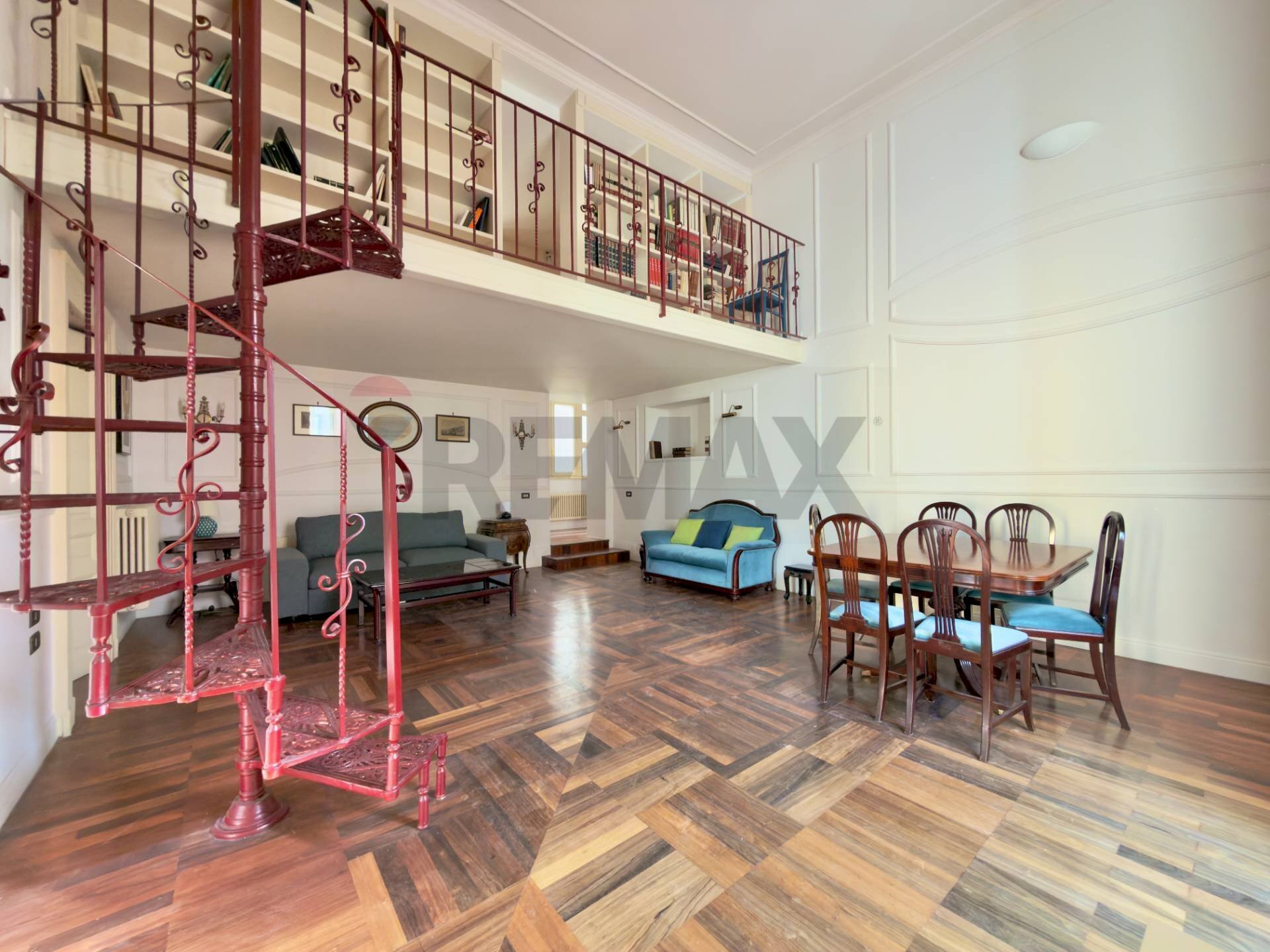 Sala da pranzo - Trilocale Via Tommaso Caravita
 
6, Napoli - foto 1