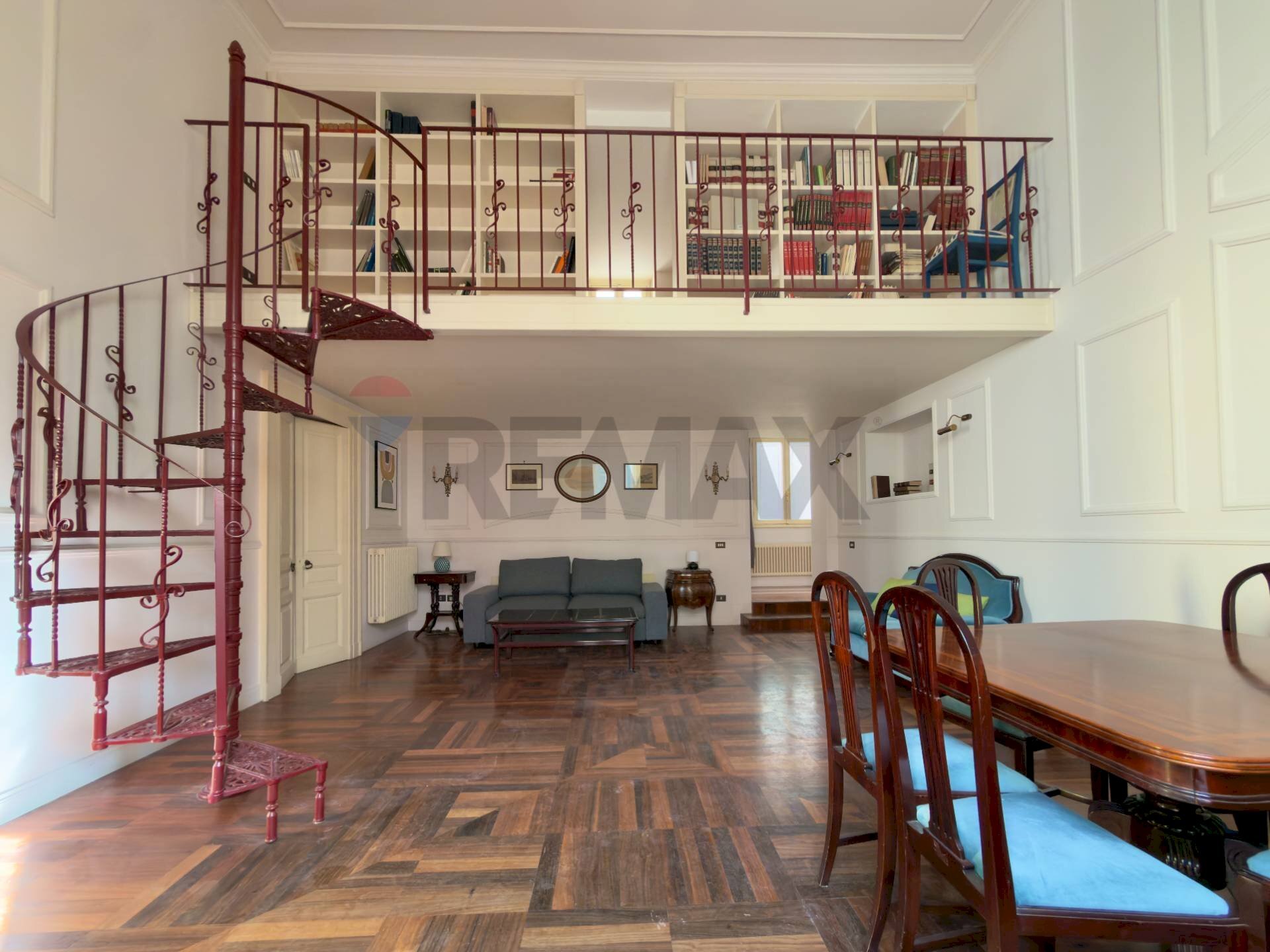 Sala da pranzo - Trilocale Via Tommaso Caravita
 
6, Napoli - foto 2