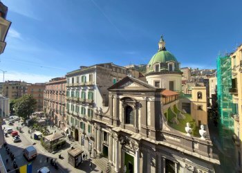 Edificio all\'aperto - Trilocale Via Tommaso Caravita
 
6, Napoli - foto 1