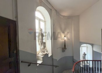 Camera / camera da letto - Trilocale Via Tommaso Caravita
 
6, Napoli - foto 5