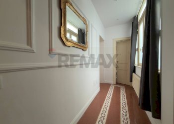 Hall / corridoio - Trilocale Via Tommaso Caravita
 
6, Napoli - foto 12