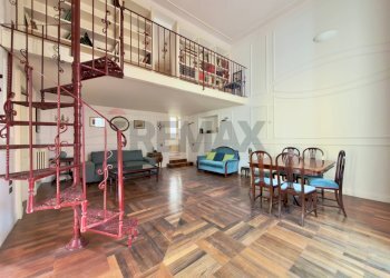 Sala da pranzo - Trilocale Via Tommaso Caravita
 
6, Napoli - foto 14