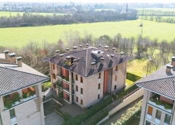 Casa all\'aperto - Appartamento Via Martiri Della Liberazione
 
34, Parma - foto 2