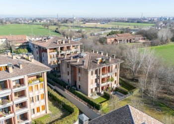 Edificio all\'aperto - Appartamento Via Martiri Della Liberazione
 
34, Parma - foto 3