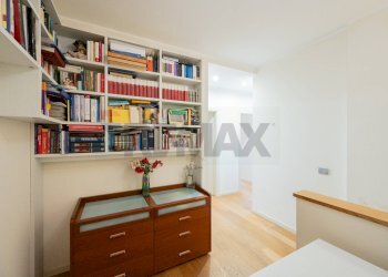 Camera / camera da letto - Appartamento Via Martiri Della Liberazione
 
34, Parma - foto 26