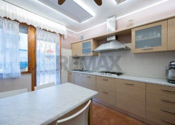 Cucina - Quadrilocale Via Torrente Bardea
 
11, Parma - foto 8