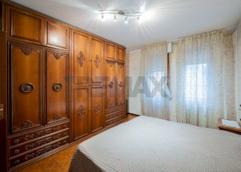 Camera / camera da letto - Quadrilocale Via Torrente Bardea
 
11, Parma - foto 27