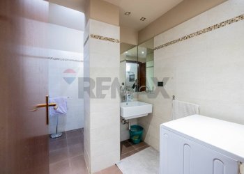 Bagno - Quadrilocale Via Torrente Bardea
 
11, Parma - foto 31