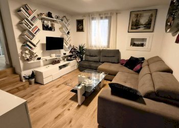 Foto 1 - Trilocale via Statuto
 
4, Gemonio - foto 1