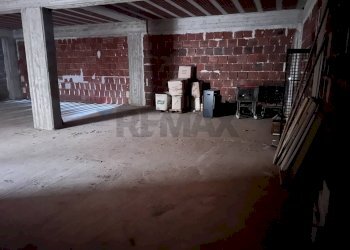 Parcheggio - Quadrilocale VIA AMEDEO AVOGRADO
 
5, Marineo - foto 13