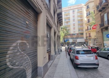 Edificio all\'aperto - Shop VIA POLA
 
7, Palermo - photo 5
