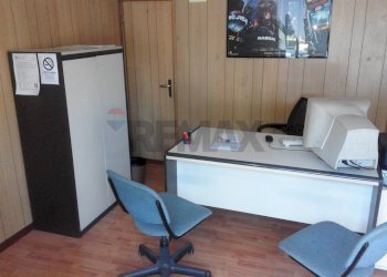 Ufficio - Shop PIAZZA XIII VITTIME
 
26, Palermo - photo 3