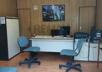 Ufficio - Shop PIAZZA XIII VITTIME
 
26, Palermo - photo 24