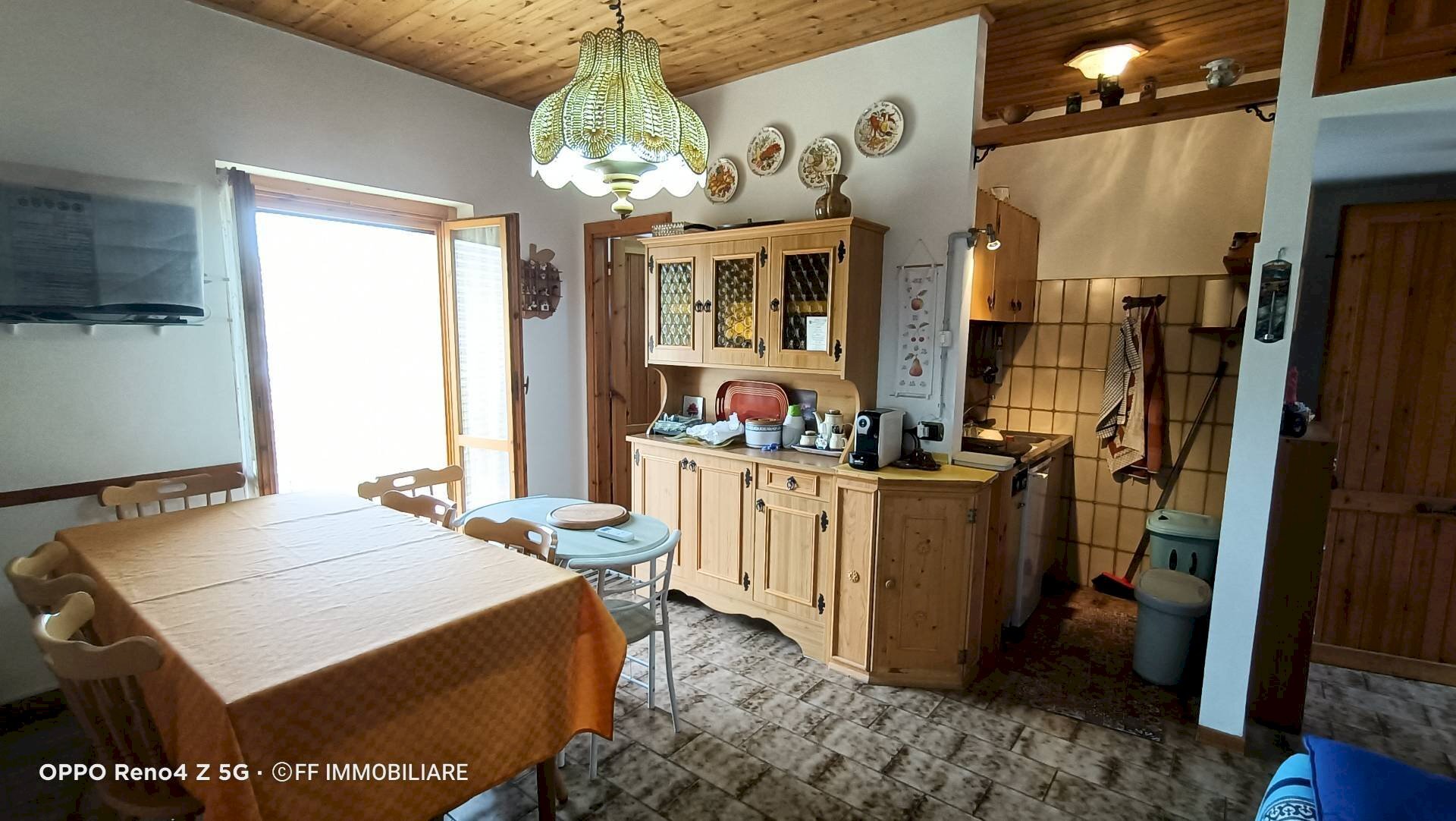 Foto 2 - Trilocale Via Giacomo Leopardi
 
5, Fiastra - foto 2