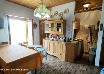 Foto 2 - Trilocale Via Giacomo Leopardi
 
5, Fiastra - foto 2