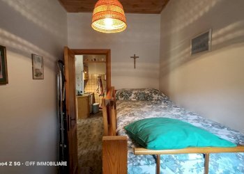 Foto 12 - Trilocale Via Giacomo Leopardi
 
5, Fiastra - foto 12