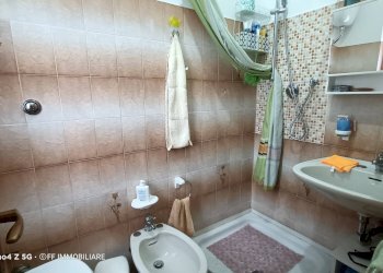 Foto 14 - Trilocale Via Giacomo Leopardi
 
5, Fiastra - foto 14