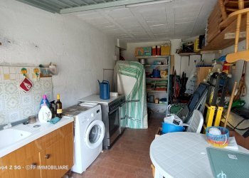 Foto 21 - Trilocale Via Giacomo Leopardi
 
5, Fiastra - foto 21