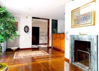 Soggiorno - Villa sempione
 
13, Arsago Seprio - foto 11