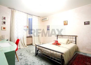 Camera / camera da letto - Villa sempione
 
13, Arsago Seprio - foto 15