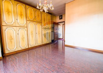 Camera / camera da letto - Villa Via Riale
 
8, Castelletto Sopra Ticino - foto 12