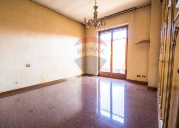 Stanza vuota - Villa Via Riale
 
8, Castelletto Sopra Ticino - foto 13