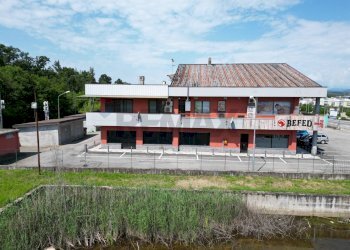 Casa all\'aperto - Stabile - Palazzo Castelletto Sopra Ticino - foto 3