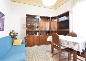 Sala da pranzo - Trilocale Lesa - foto 1