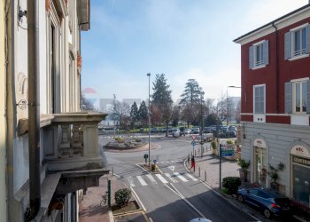 Edificio all\'aperto - Office Via Giacomo Matteotti
 
33, Arona - photo 13