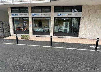 Edificio all\'aperto - Locale Commerciale via Gian Giacomo De Ponti
1, Arona - foto 1