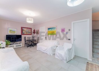 Sala da pranzo - Terraced Villa via marco polo
 
27, Cassano Magnago - photo 22