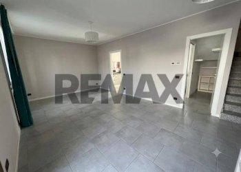 Stanza vuota - Villa a Schiera via marco polo
27, Cassano Magnago - foto 66