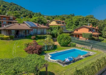 Piscina - Villa str privata al bruson
 
14, Pisano - photo 1