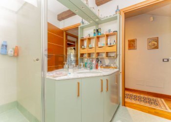 Bagno - Villa str privata al bruson
 
14, Pisano - photo 31