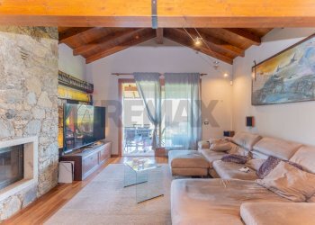 Soggiorno - Villa str privata al bruson
 
14, Pisano - photo 36