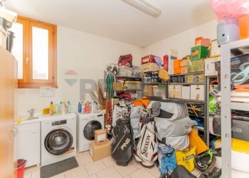 Lavanderia - Villa str privata al bruson
 
14, Pisano - photo 61