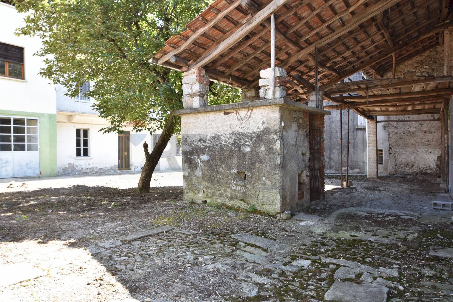 Casa all\'aperto - Casa indipendente Via Ghedina
 
5, Gozzano - foto 2