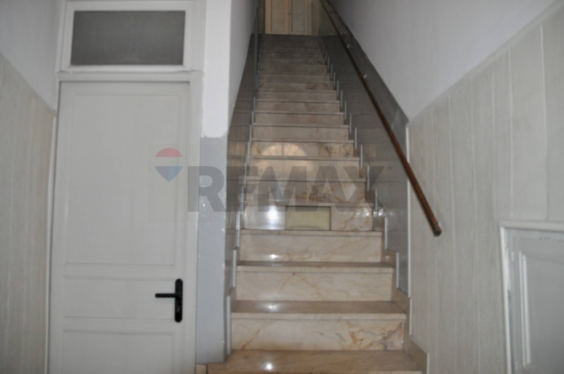 Scale - Casa indipendente piazza 16-17 maggio 1860, Ragusa - foto 2