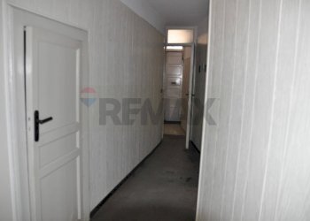 Hall / corridoio - Casa indipendente piazza 16-17 maggio 1860, Ragusa - foto 4