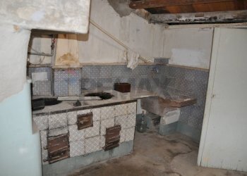 Cucina - Casa indipendente piazza 16-17 maggio 1860, Ragusa - foto 36