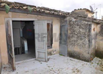 Casa all\'aperto - Casa indipendente piazza 16-17 maggio 1860, Ragusa - foto 37