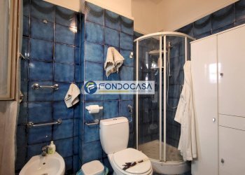 Bagno padronale - Appartamento via dei tigli, Viareggio - foto 26