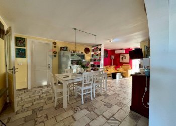 Sala da pranzo - Villa Via Macchie dei Beneficati
 
snc, Gallipoli - foto 5