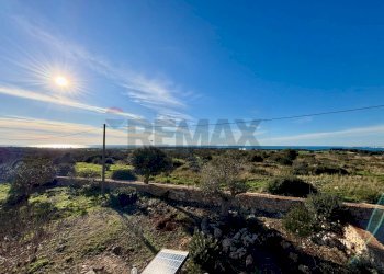Vista delle montagne - Villa Via Macchie dei Beneficati
 
snc, Gallipoli - foto 43